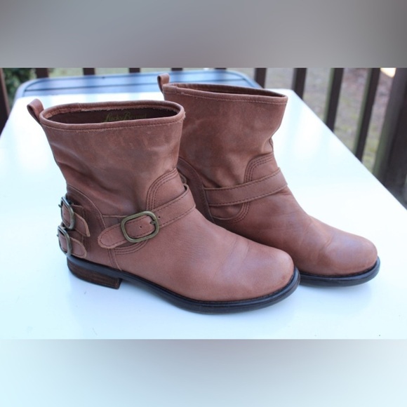 Lucky Brand Norton boots - Picture 10 of 15